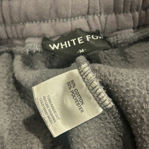 White Fox Project 5 Hoodie Volcanic Size Small/Medium and sweats size Medium - Picture 6 of 7